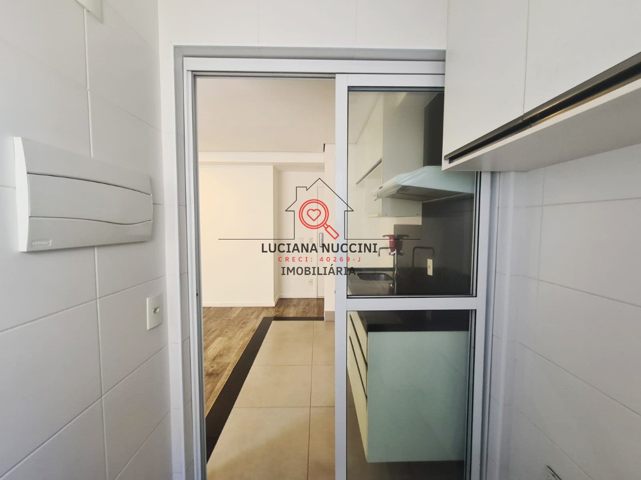 Apartamento para locação na República, São Paulo-SP: 1 quarto, 1 sala, 1 banheiro, 1 vaga de garagem!