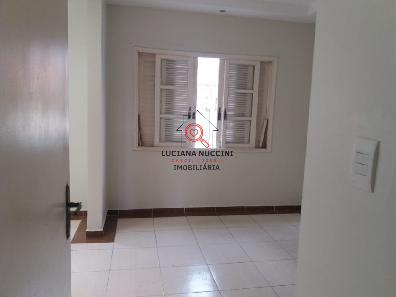 Espaçosa Casa Residencial na Vila Monte Alegre - 3 Dormitórios, 7 Salas e 8 Banheiros!