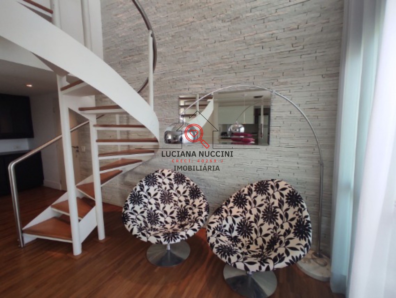 Aluguel de lindo apartamento mobiliado