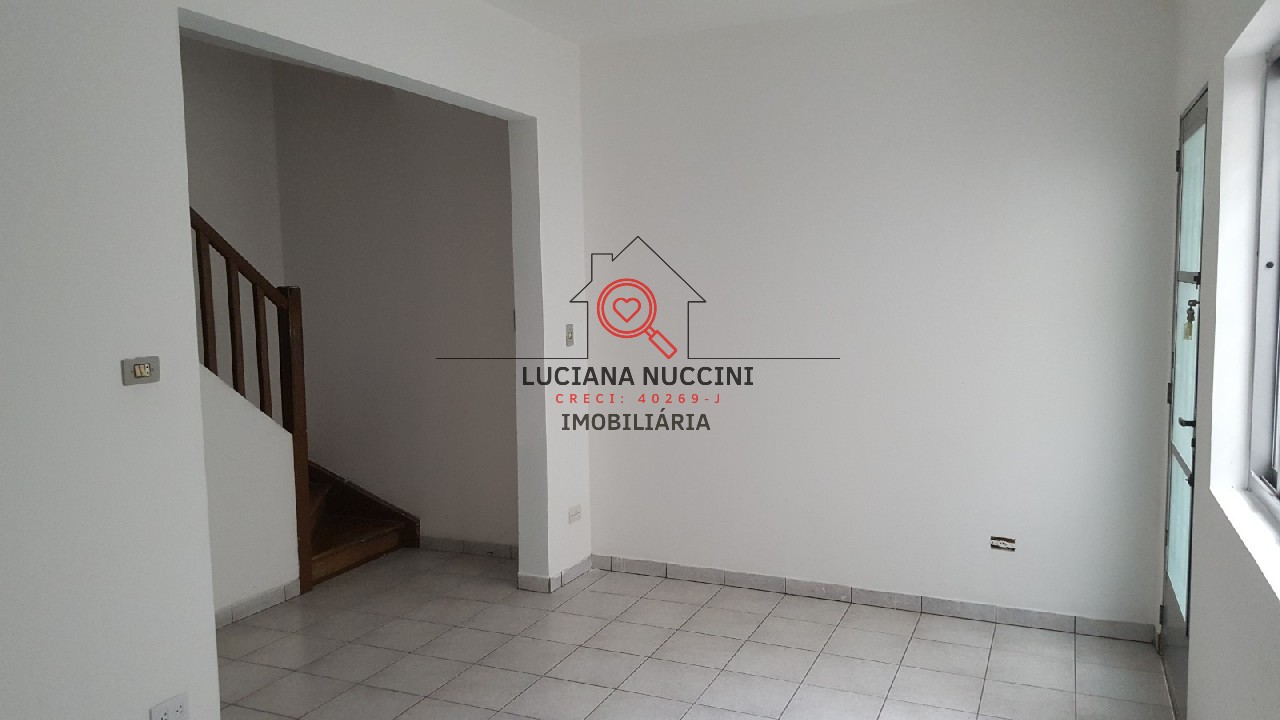 Casa Comercial para Locação em Pinheiros, São Paulo-SP: 5 Salas, 2 Banheiros, 130m² de Área!