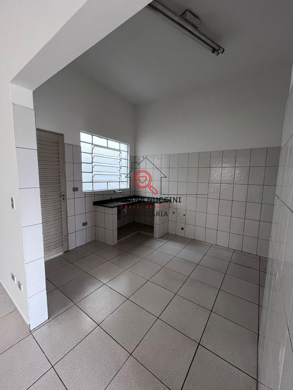 Procurando um apartamento aconchegante, moderno e bem localizado? Então você acaba de encontrar o lugar perfeito para você e sua família!