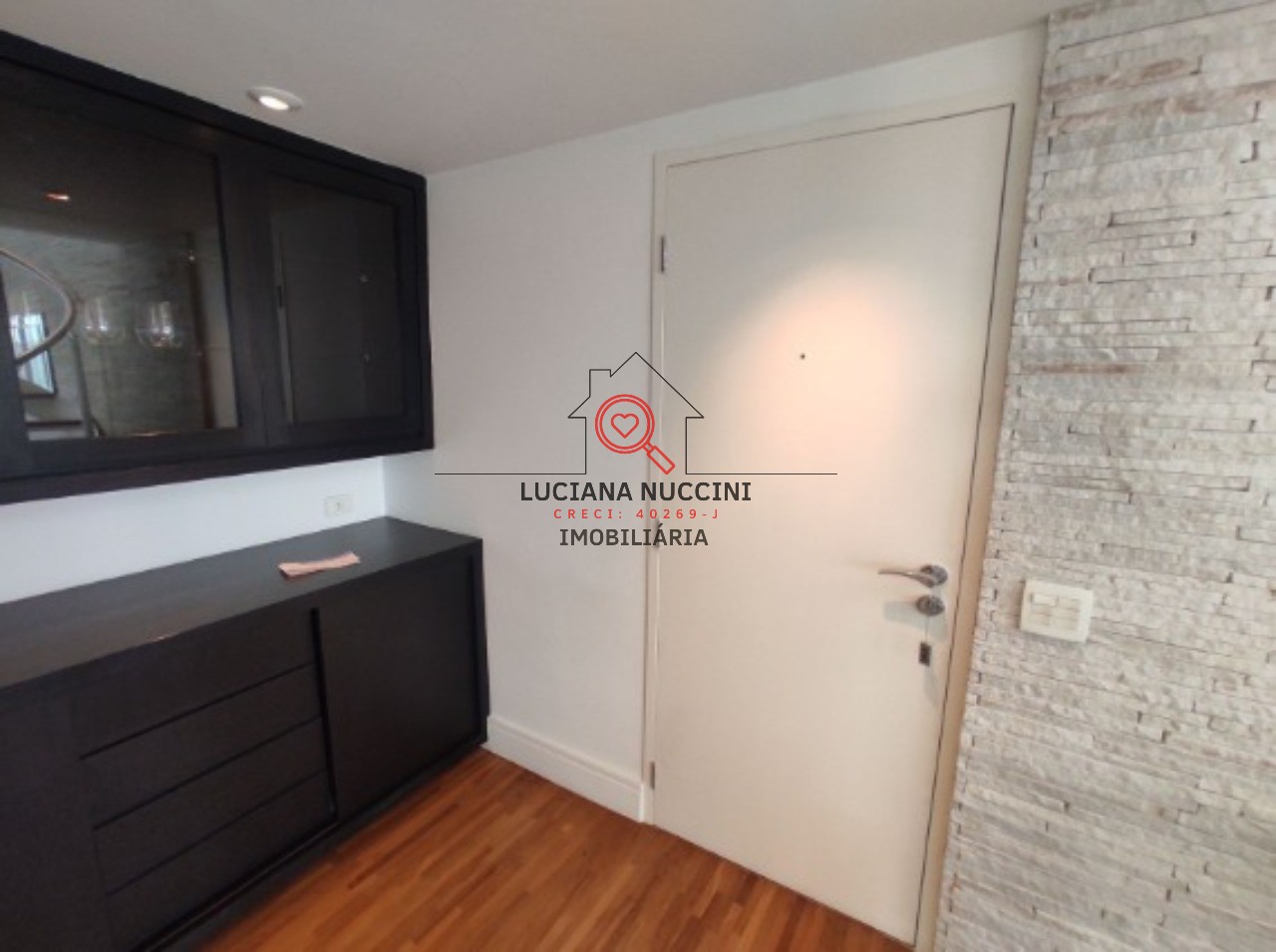 Aluguel de lindo apartamento mobiliado