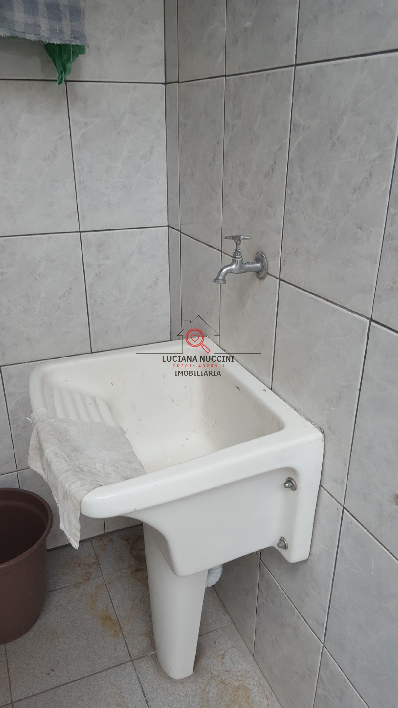 Casa Comercial para Locação em Pinheiros, São Paulo-SP: 5 Salas, 2 Banheiros, 130m² de Área!