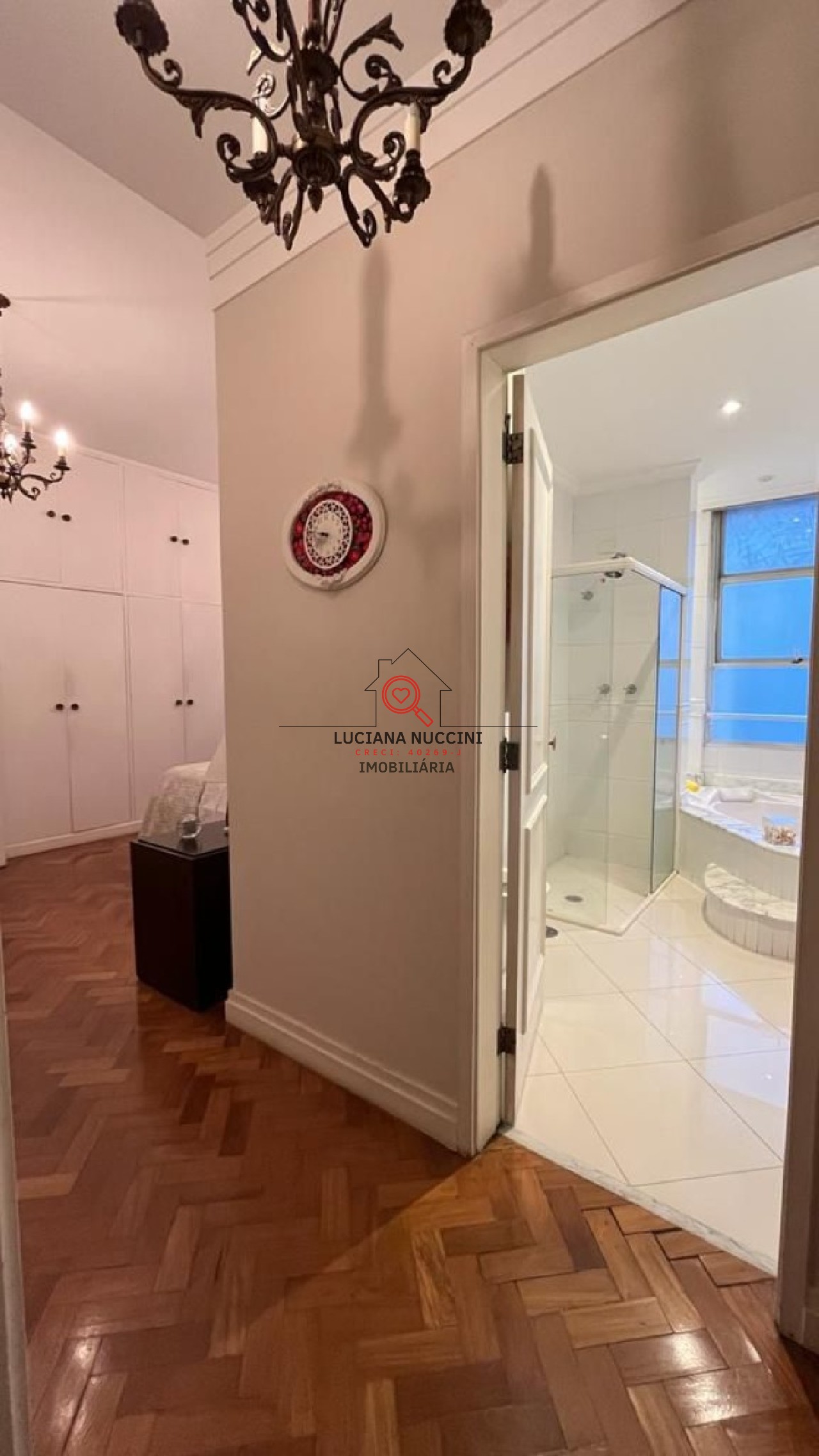 Apartamento de Luxo na Vila Buarque: 4 Quartos, 2 Suites, 2 Salas, 5 Banheiros, 275m² - São Paulo-SP