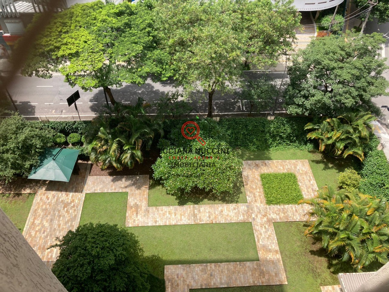Apartamento de Luxo na Vila Buarque: 4 Quartos, 2 Suites, 2 Salas, 5 Banheiros, 275m² - São Paulo-SP