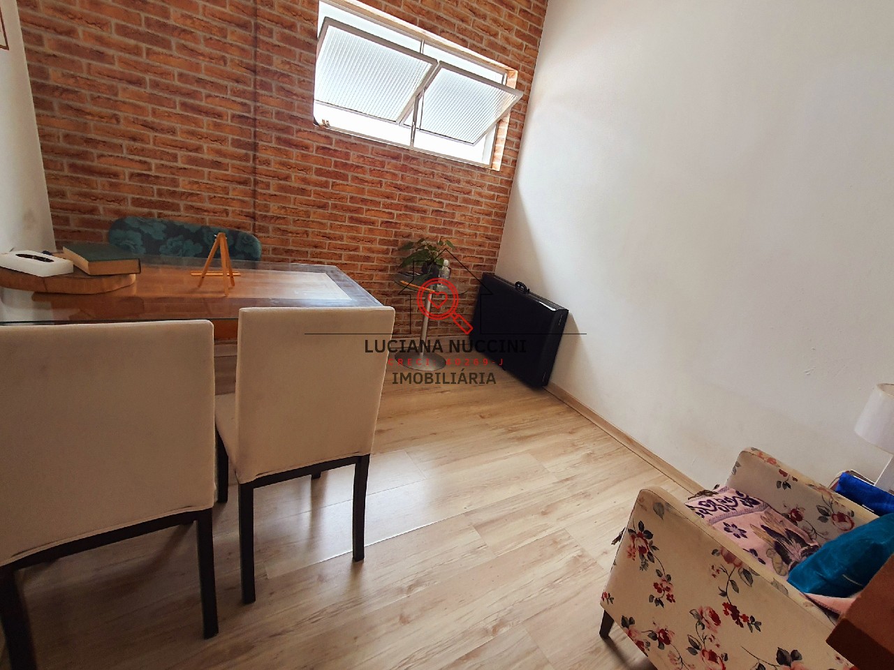 Sala comercial com 28m² ao lado Metrô Borba Gato.