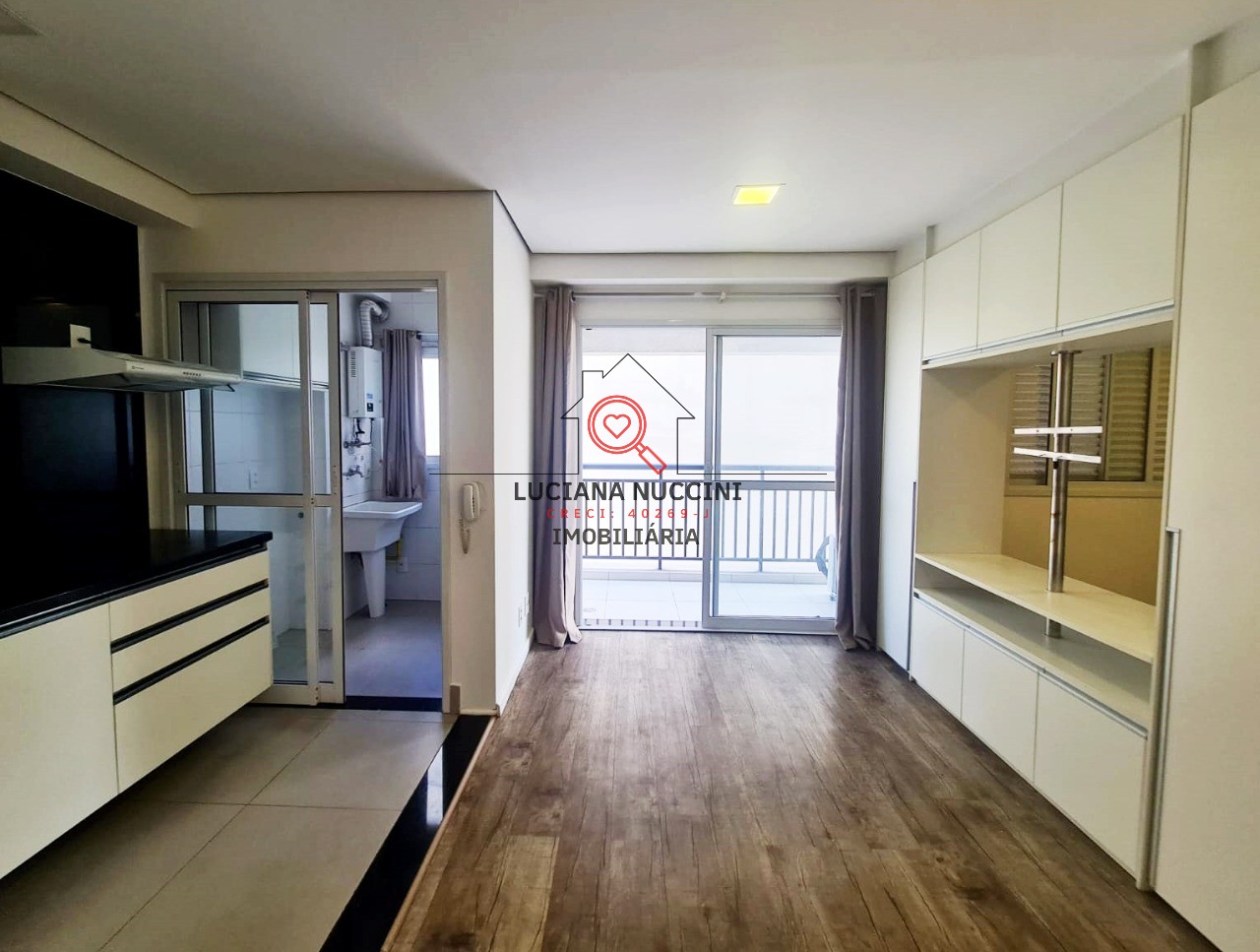 Apartamento para locação na República, São Paulo-SP: 1 quarto, 1 sala, 1 banheiro, 1 vaga de garagem!