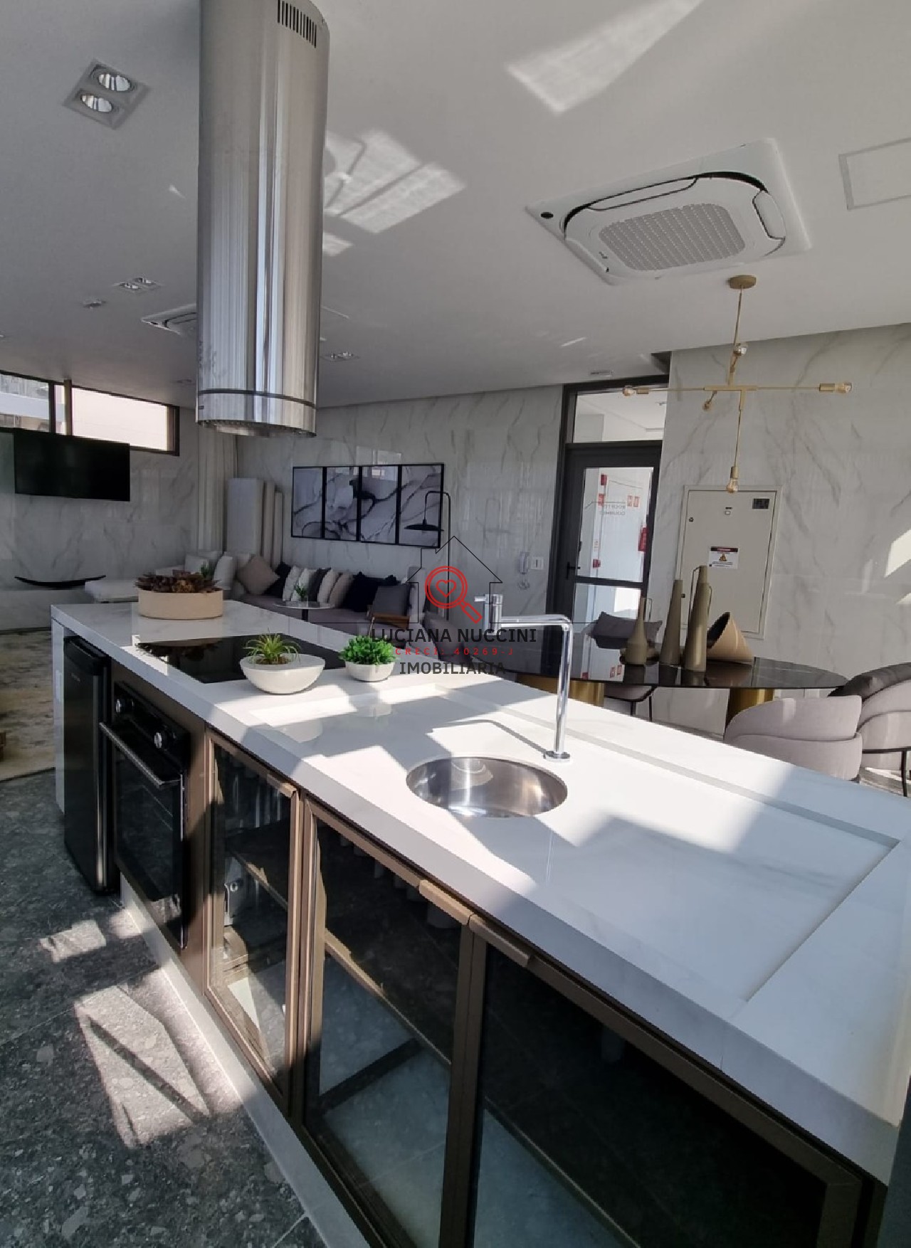 Descubra seu novo lar neste adorável Studio de 30m² no coração do Campo Belo, São Paulo