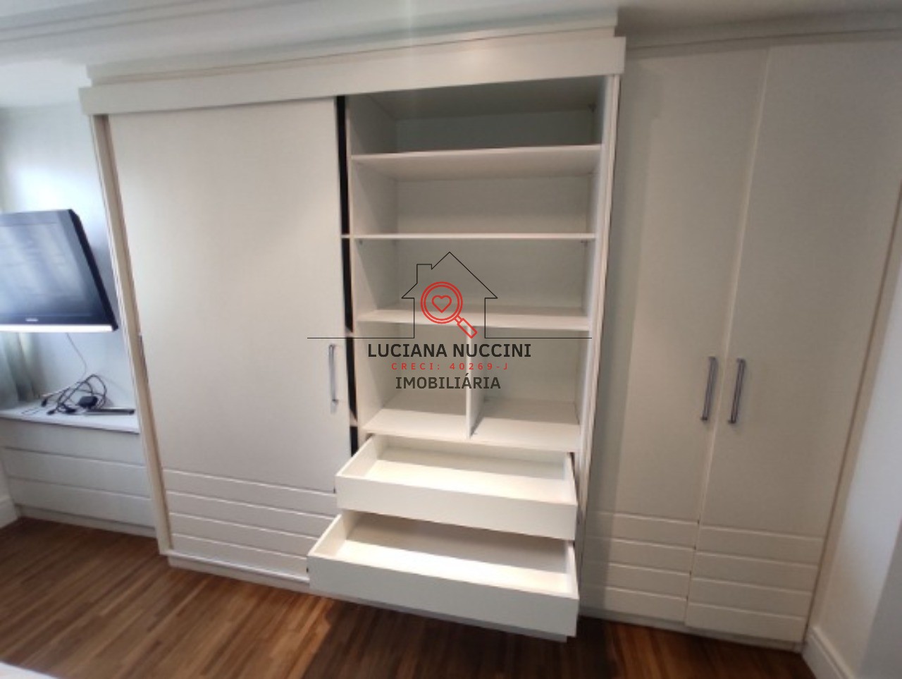 Aluguel de lindo apartamento mobiliado