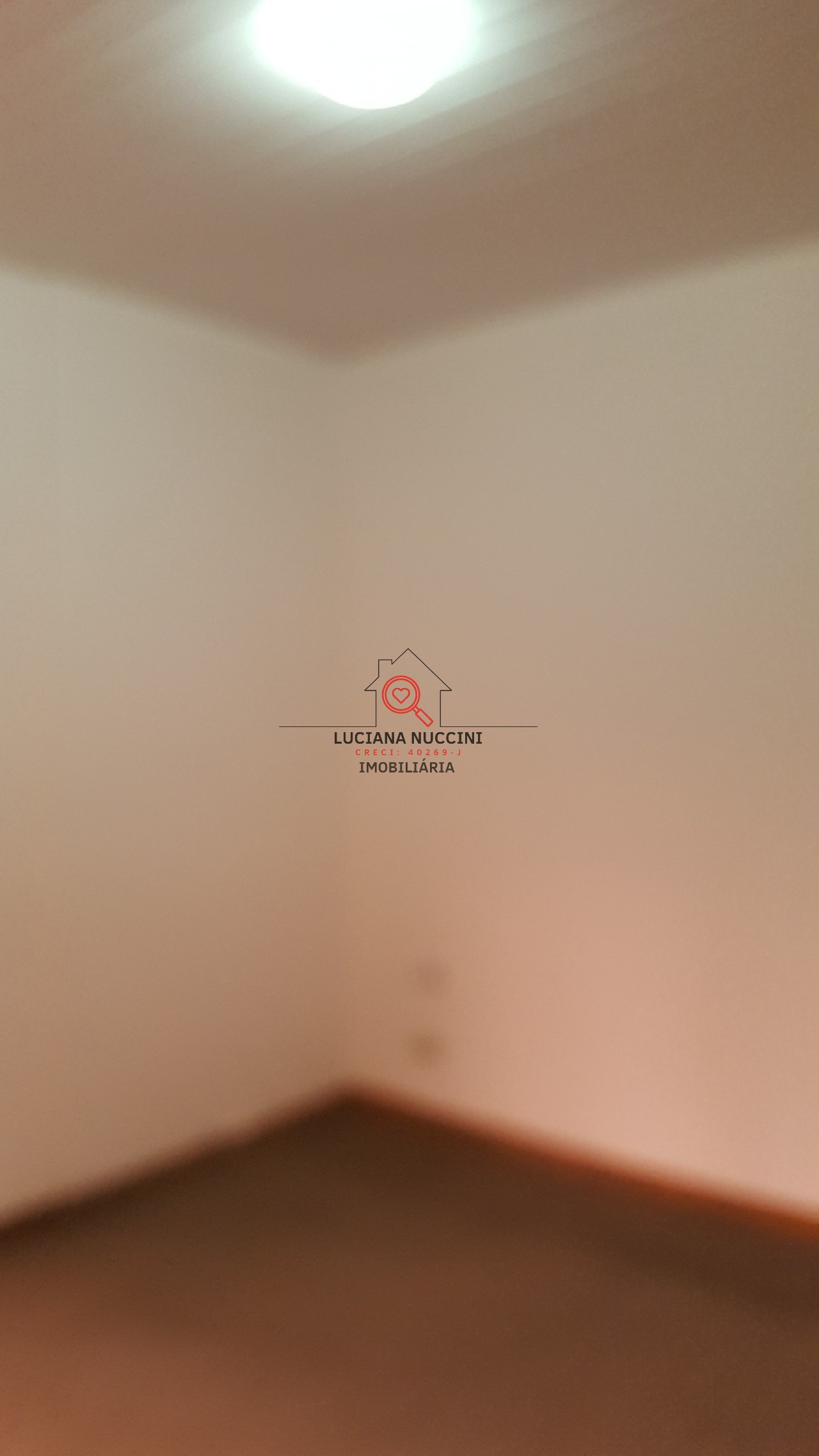 Casa Comercial para Locação em Pinheiros, São Paulo-SP: 5 Salas, 2 Banheiros, 130m² de Área!