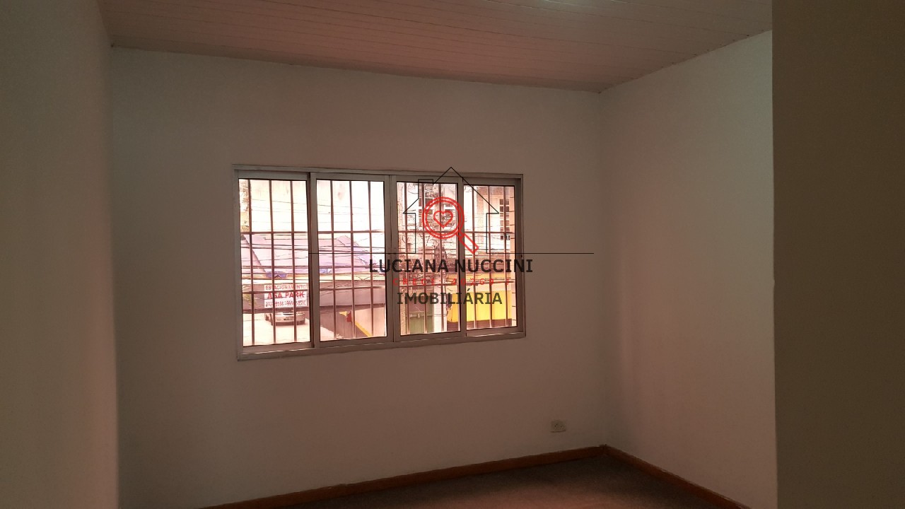 Casa Comercial para Locação em Pinheiros, São Paulo-SP: 5 Salas, 2 Banheiros, 130m² de Área!