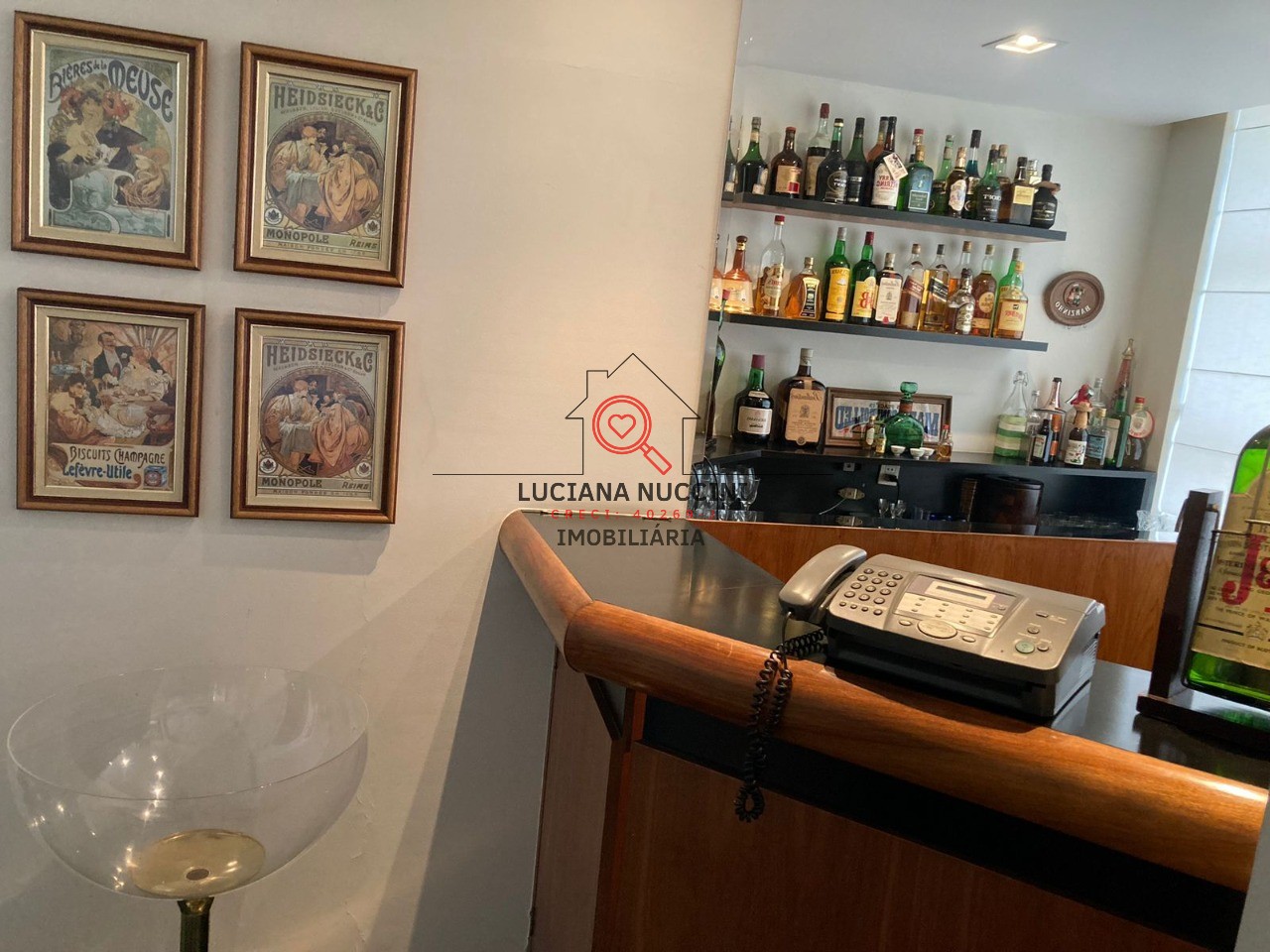 Apartamento de Luxo na Vila Buarque: 4 Quartos, 2 Suites, 2 Salas, 5 Banheiros, 275m² - São Paulo-SP