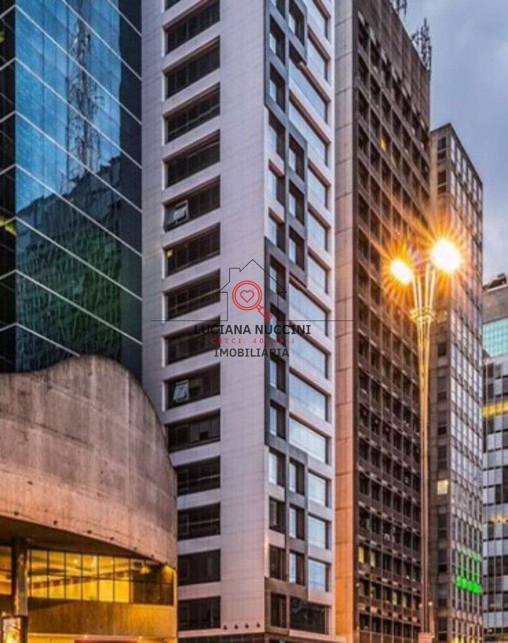 Conjunto Comercial de Alto Padrão para Locação em São Paulo-SP, Bela Vista 4 vagas, 356m² de Área