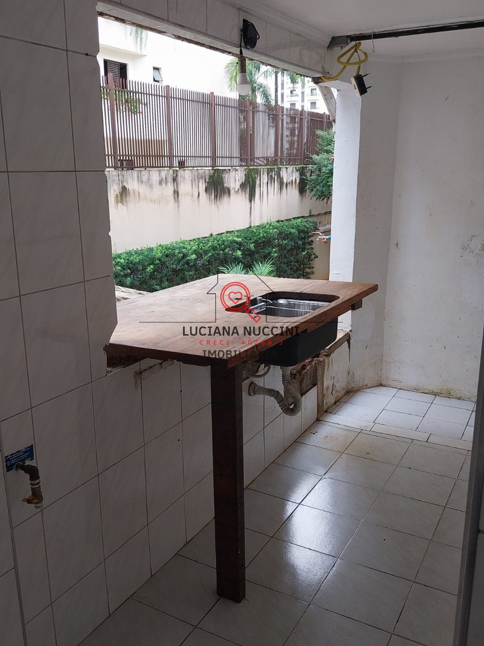 Casa Comercial para Locação em São Paulo-SP, Bairro Paraíso: 2 Quartos, 2 Salas, 1 Vaga de Garagem, 156m²Área