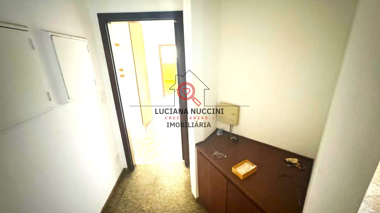 Belíssima casa de 4 dormitórios e 3 suítes para locação no Jardim Cordeiro