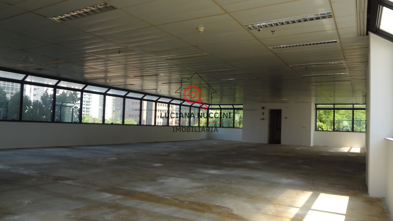 Conjunto Comercial de 97m² para Locação na Cidade Monções, São Paulo-SP