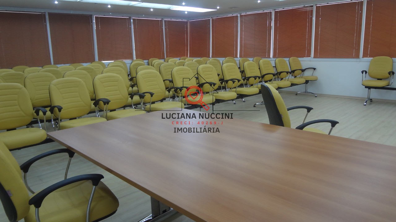 Conjunto Comercial de 200m² na Vila Olímpia - Locação em São Paulo-SP