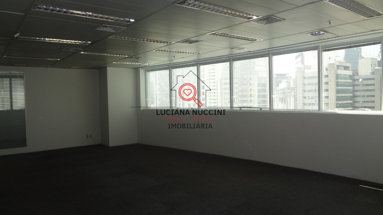 Conjunto Comercial de 200m² na Vila Olímpia - Locação em São Paulo-SP