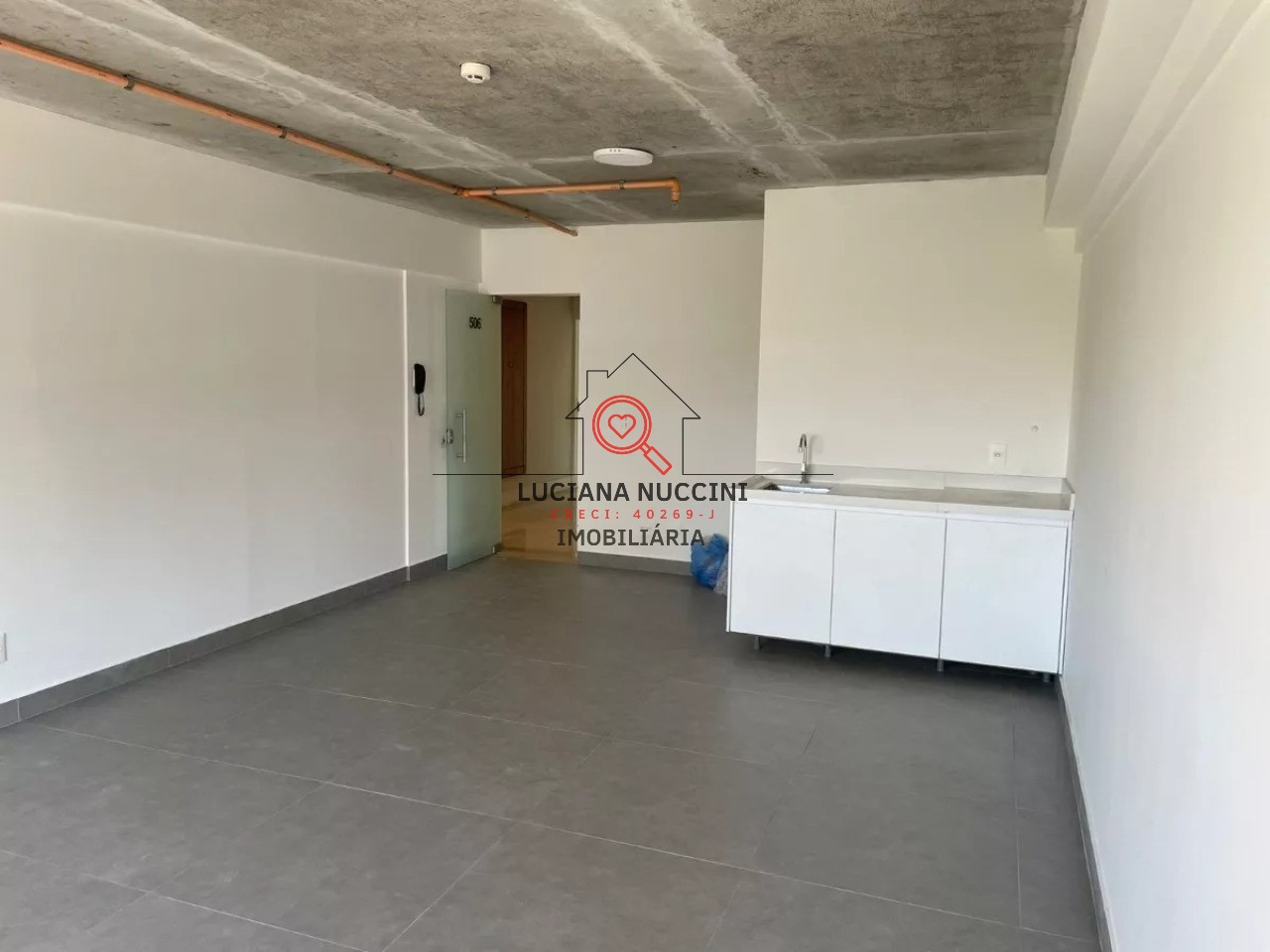 Conjunto Comercial de Luxo no Coração do Jardim Paulista: 1 sala, 1 banheiro, 37m² - São Paulo-SP