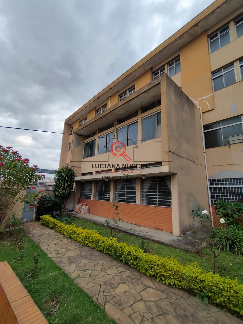 Aluguel de conjunto comercial de 1.587m² na vila barbosa, sã