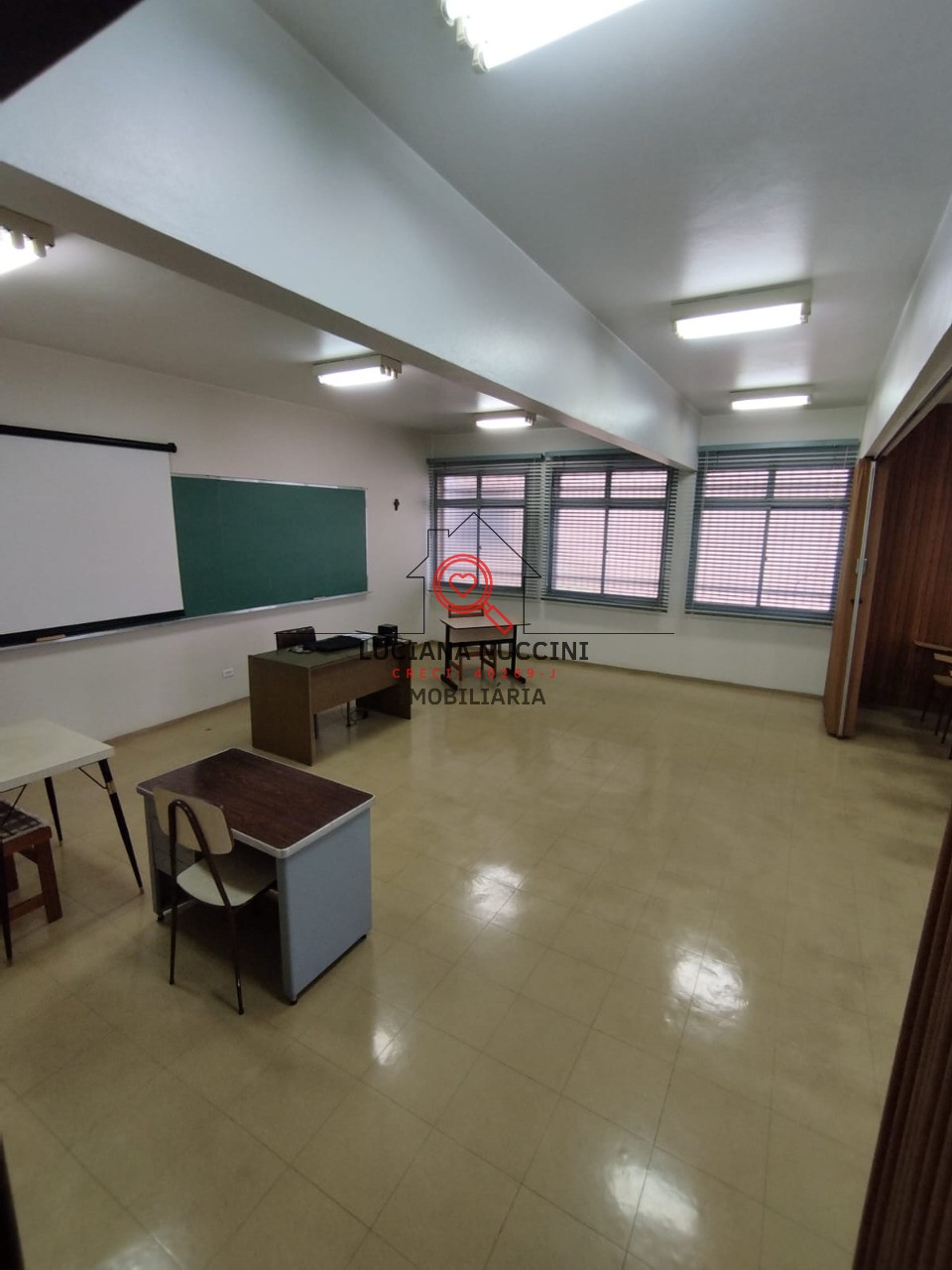 Aluguel de conjunto comercial de 1.587m² na vila barbosa, sã