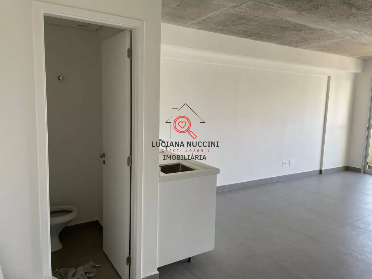 Conjunto Comercial de Luxo no Coração do Jardim Paulista: 1 sala, 1 banheiro, 37m² - São Paulo-SP