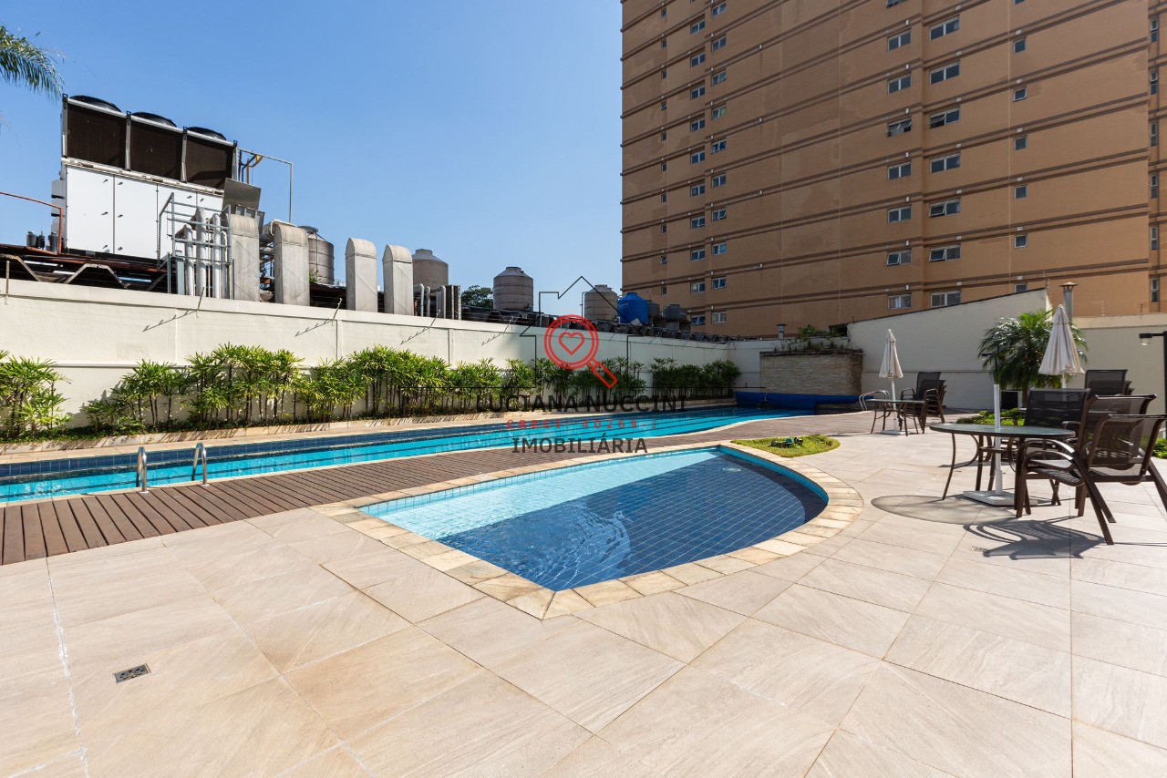 Alugue já este luxuoso apartamento na Vila Nova Conceição, São Paulo-SP! 1 quarto, 2 suítes, 3 banheiros, 3 vagas de garagem e 180m².