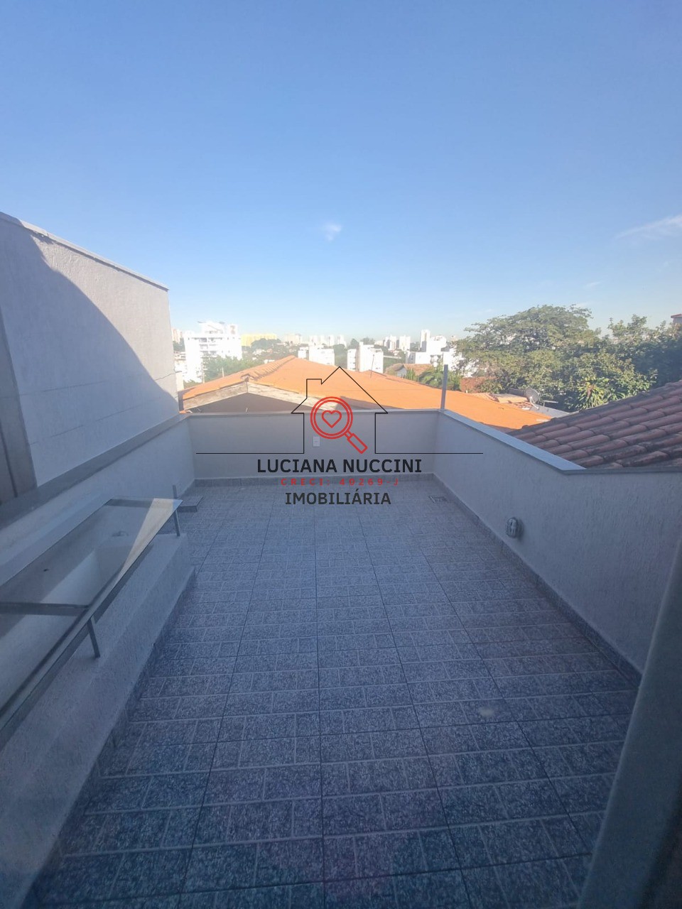 Conjunto Comercial de Alto Padrão para Locação em São Paulo-SP, Chácara Santo Antônio: 2 Vagas de Garagem e 65m² de Área.