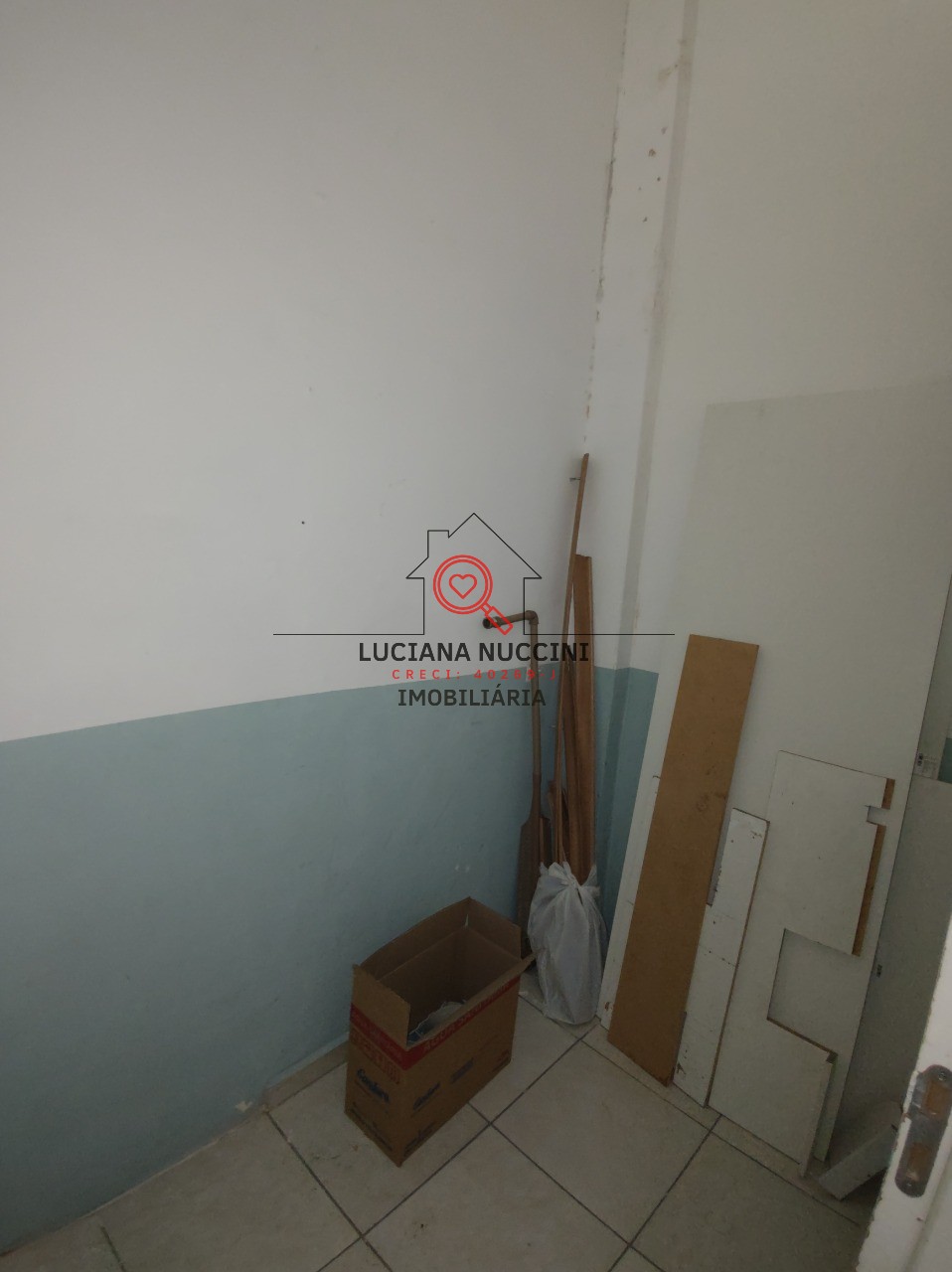 Aluguel de Prédio Comercial em Mirandópolis, São Paulo-SP: 16 salas, 4 banheiros, 690m² de área. Venha conferir!