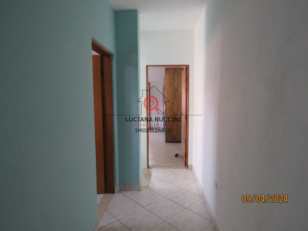 Imperdível! Casa à venda em São Paulo-SP, Sacomã. 2 quartos, 2 salas, 2 banheiros, 2 vagas e 120m². Venha conferir!