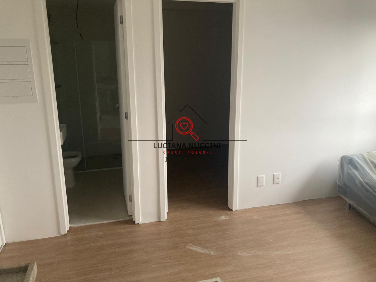 Apartamento para locação em Moema, São Paulo-SP: 2 quartos, 1 banheiro, 35m² de área!