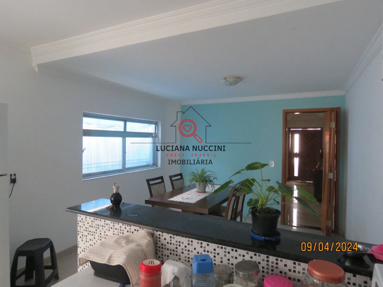 Imperdível! Casa à venda em São Paulo-SP, Sacomã. 2 quartos, 2 salas, 2 banheiros, 2 vagas e 120m². Venha conferir!