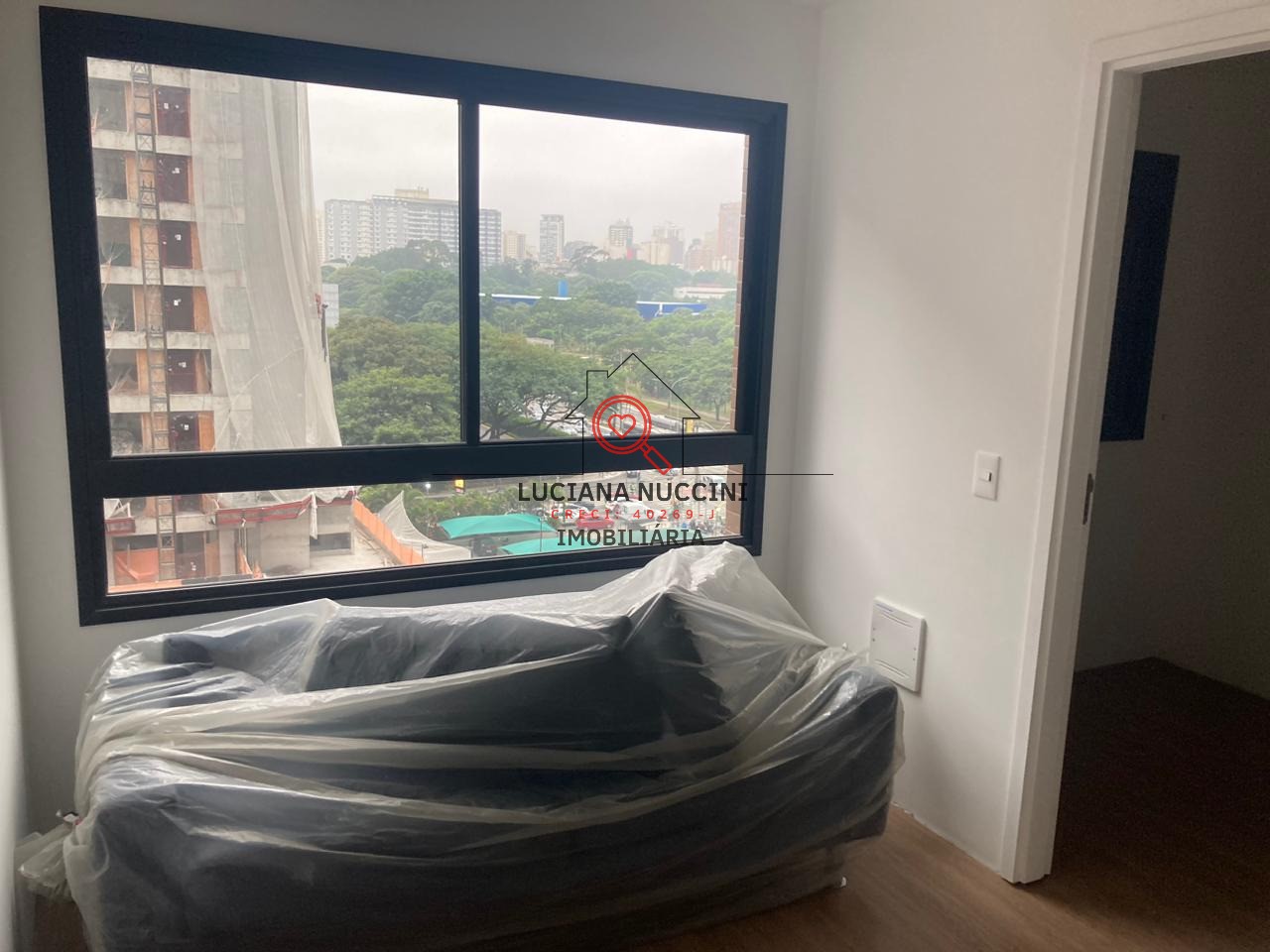 Apartamento para locação em Moema, São Paulo-SP: 2 quartos, 1 banheiro, 35m² de área!