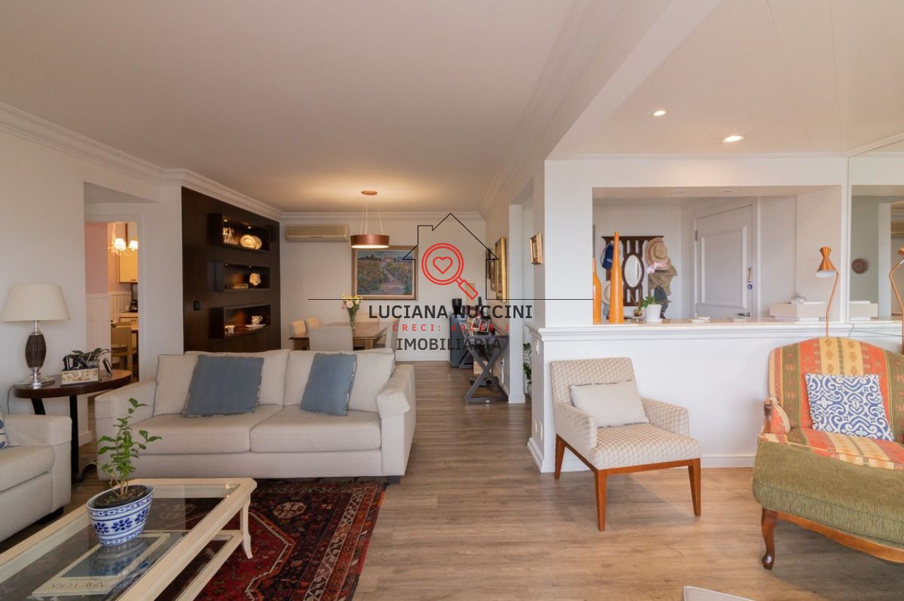 Apartamento de alto padrão em Moema, SP: 3 quartos, 1 suíte, 1 sala, 3 banheiros, 2 vagas, 170m². Imperdível!
