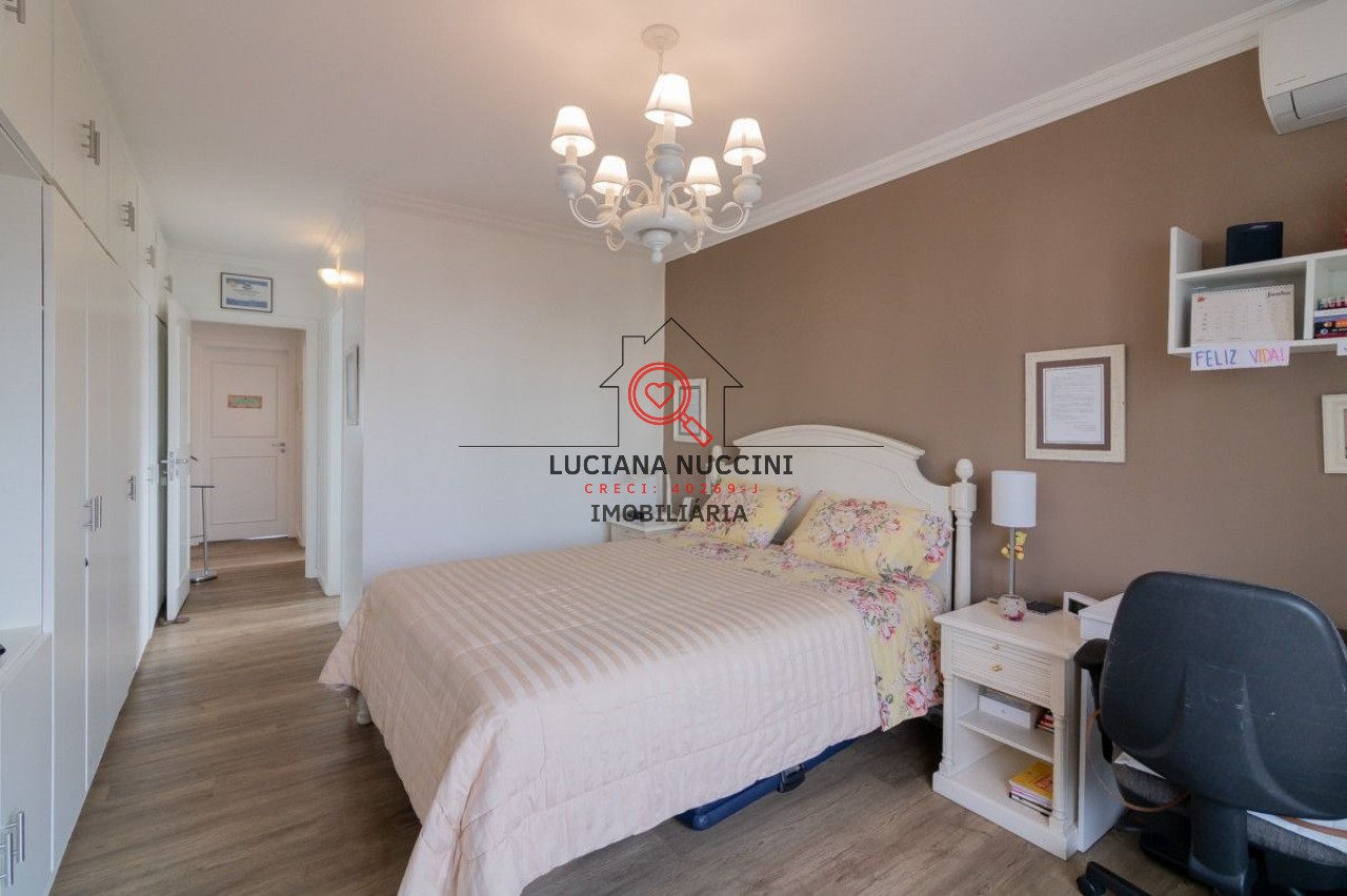 Apartamento de alto padrão em Moema, SP: 3 quartos, 1 suíte, 1 sala, 3 banheiros, 2 vagas, 170m². Imperdível!