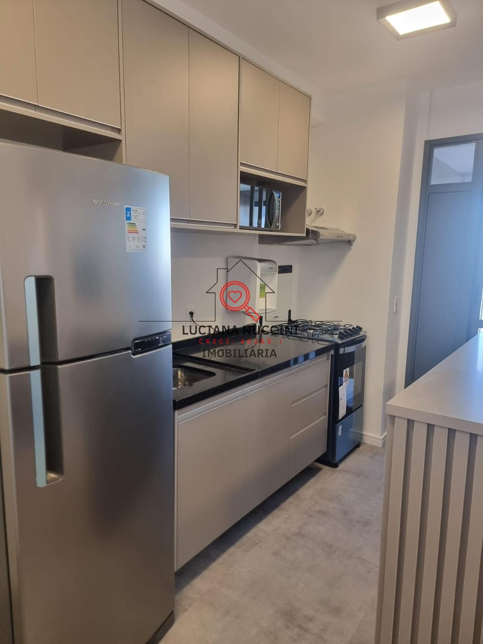 Apartamento para locação de 2 quartos no Jardim das Acácias, São Paulo-SP: 3 banheiros e 69m² de área.