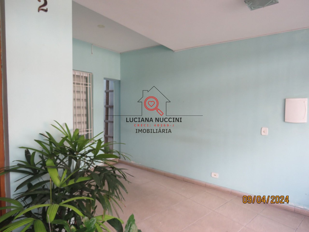 Imperdível! Casa à venda em São Paulo-SP, Sacomã. 2 quartos, 2 salas, 2 banheiros, 2 vagas e 120m². Venha conferir!
