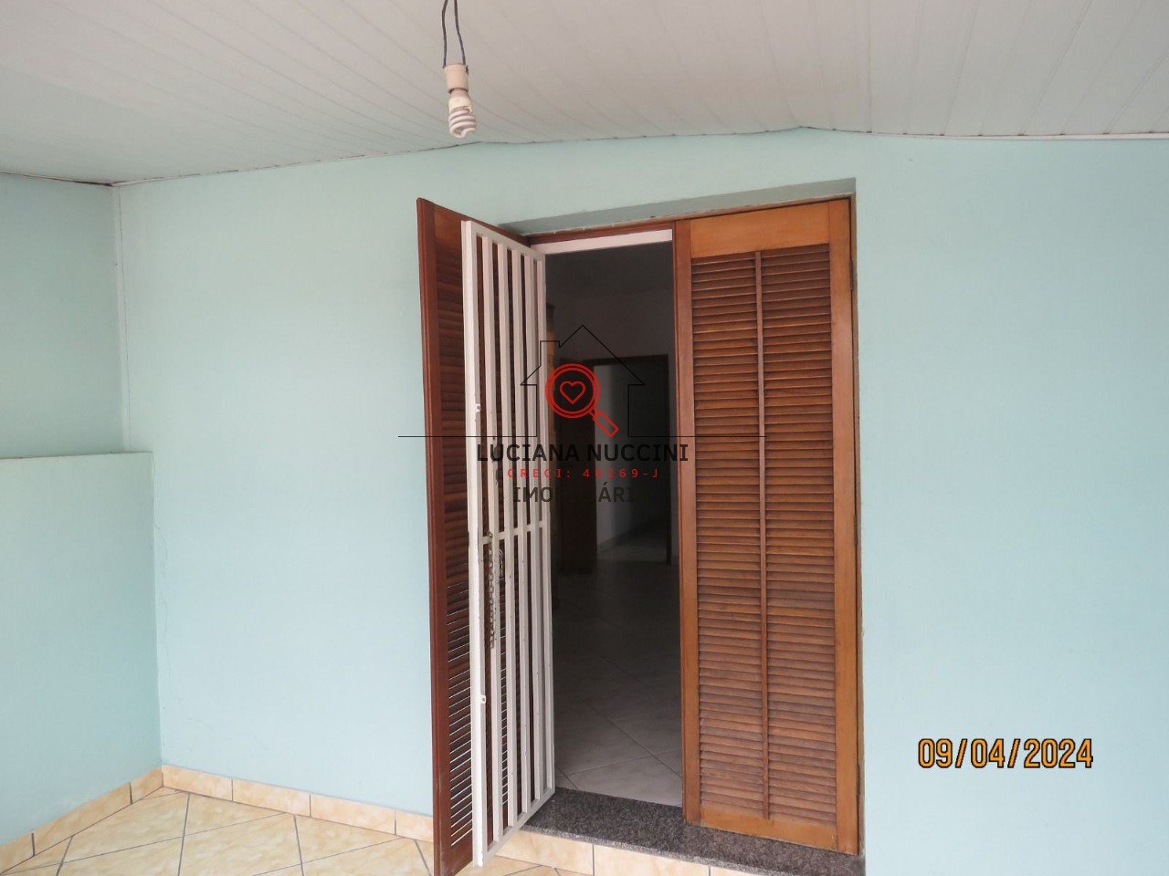 Imperdível! Casa à venda em São Paulo-SP, Sacomã. 2 quartos, 2 salas, 2 banheiros, 2 vagas e 120m². Venha conferir!