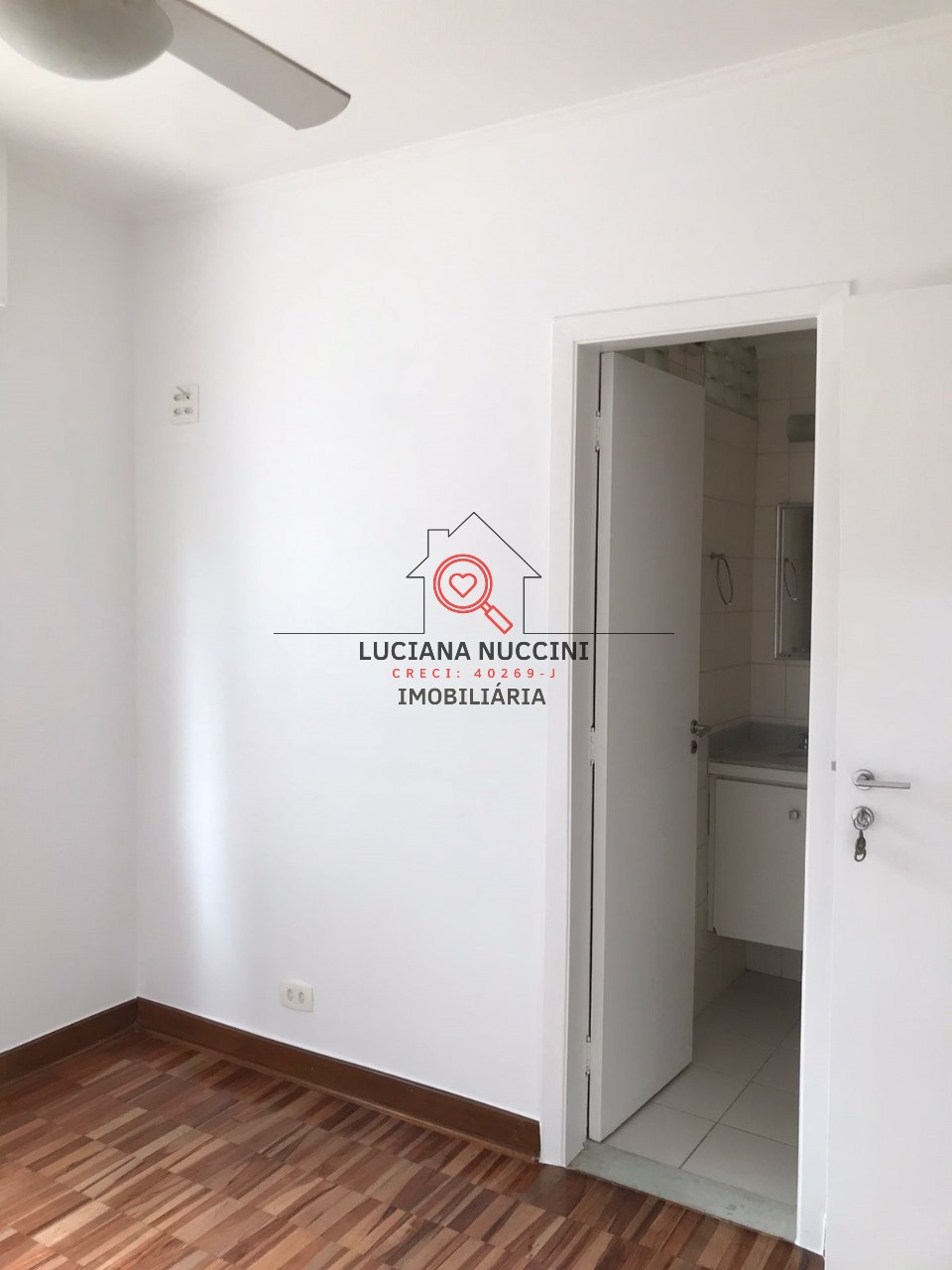 Apartamento de Luxo para Locação em Pinheiros, São Paulo-SP: 3 Quartos, 3 Suítes, 1 Sala, 4 Banheiros, 1 Vaga, 150m²