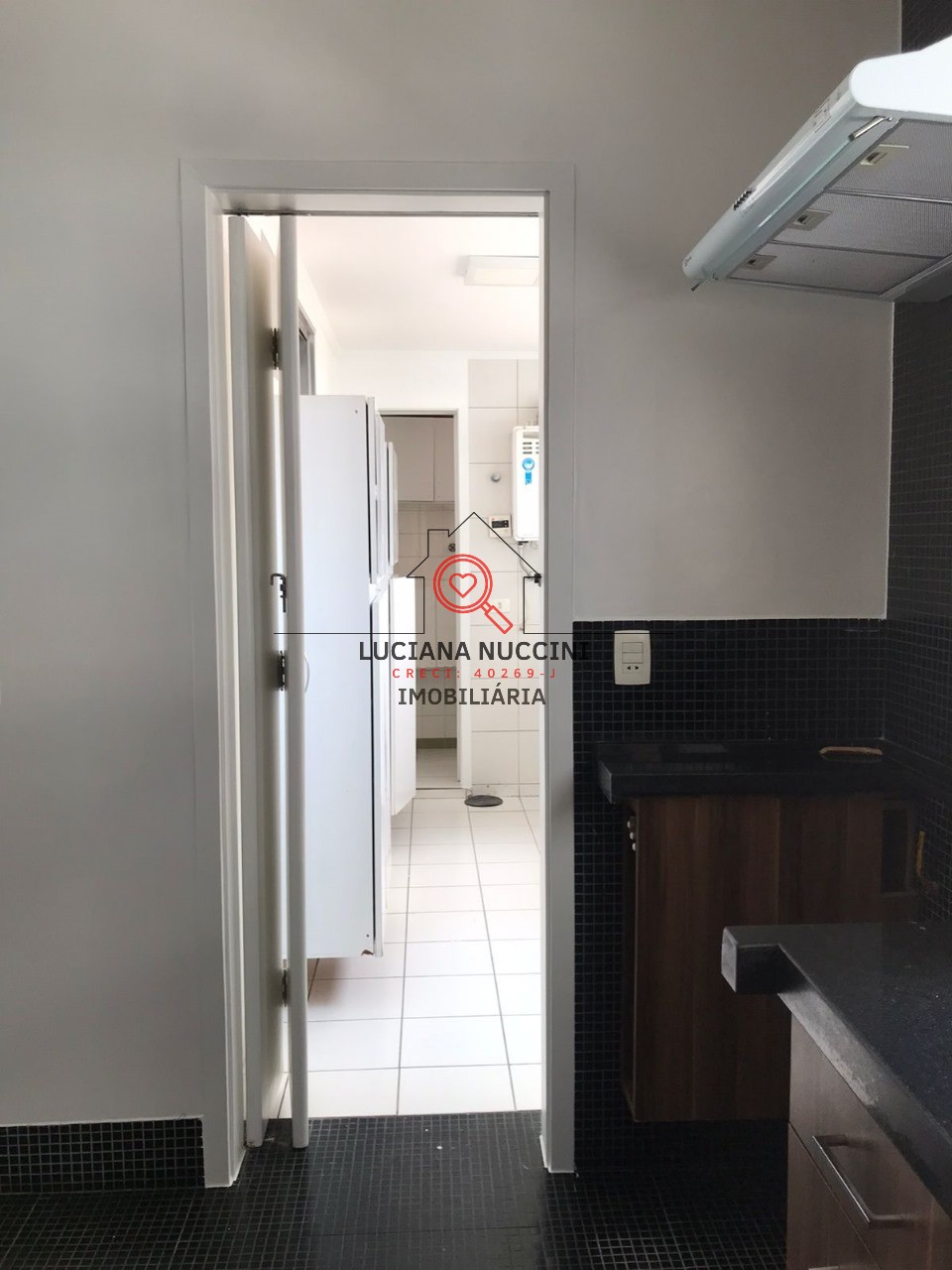 Apartamento de Luxo para Locação em Pinheiros, São Paulo-SP: 3 Quartos, 3 Suítes, 1 Sala, 4 Banheiros, 1 Vaga, 150m²