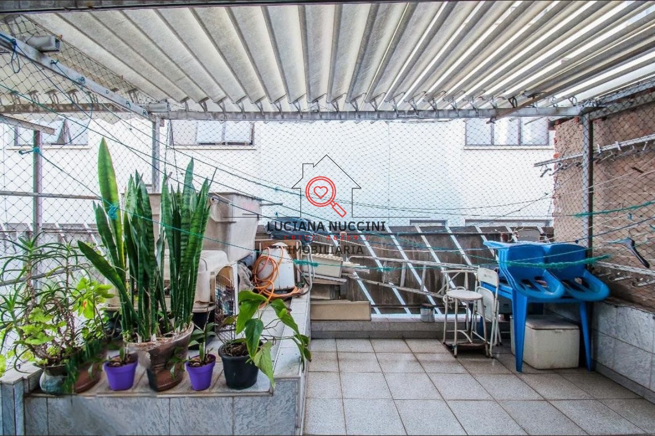 Casa à venda em São Paulo-SP, bairro Ipiranga, 3 quartos, 2 banheiros, 2 vagas de garagem, 132,00 m² de área!