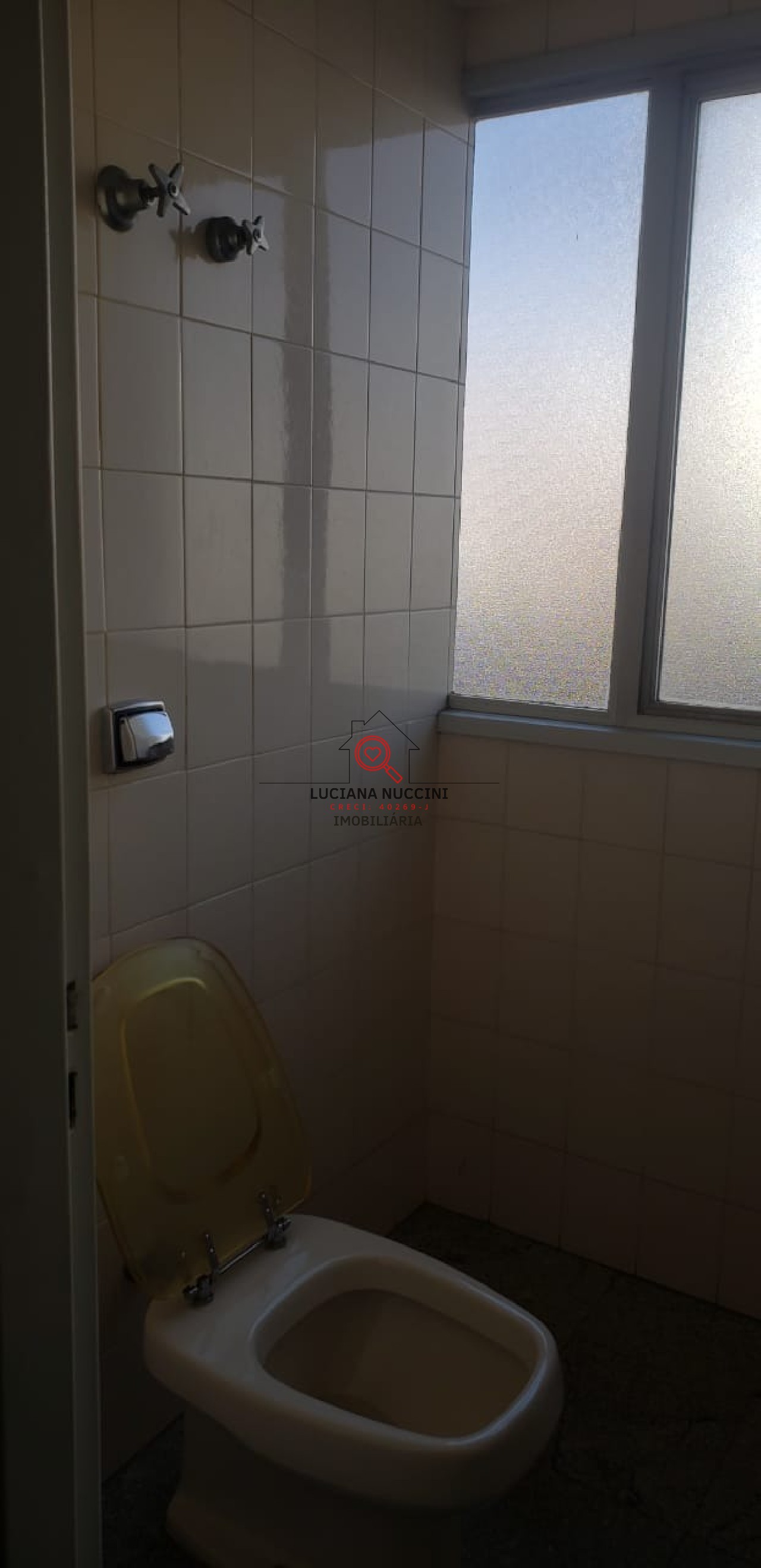 Oportunidade única: seu novo conjunto comercial na vila mari