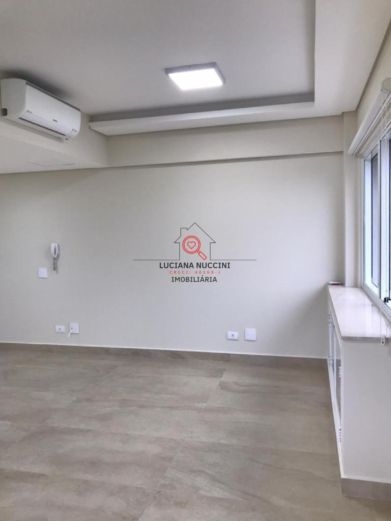 Conjunto comercial na liberdade - ótima localização