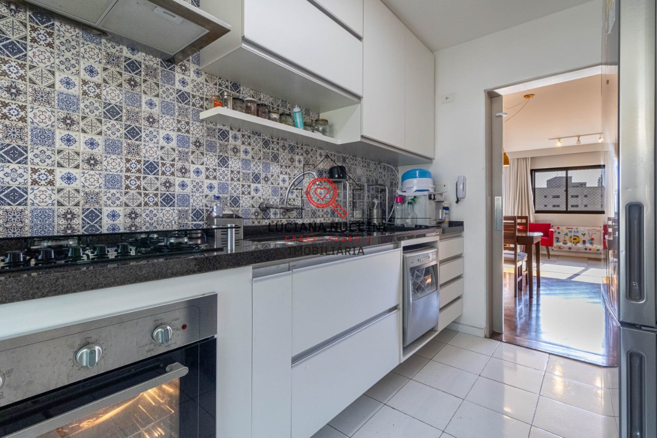 Apartamento à venda em Indianópolis, São Paulo-SP: 3 quartos, 1 sala, 3 banheiros, 90m². Aproveite!