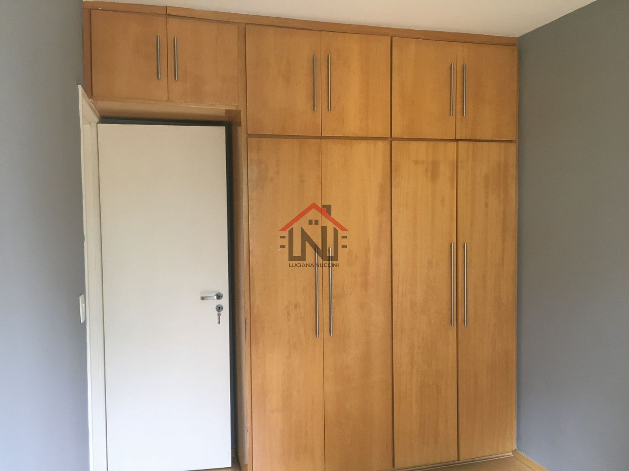 Apartamento à venda em São Paulo: 2 quartos, 1 sala, 2 banheiros e vaga na Vila Andrade, 52 m² de luxo!