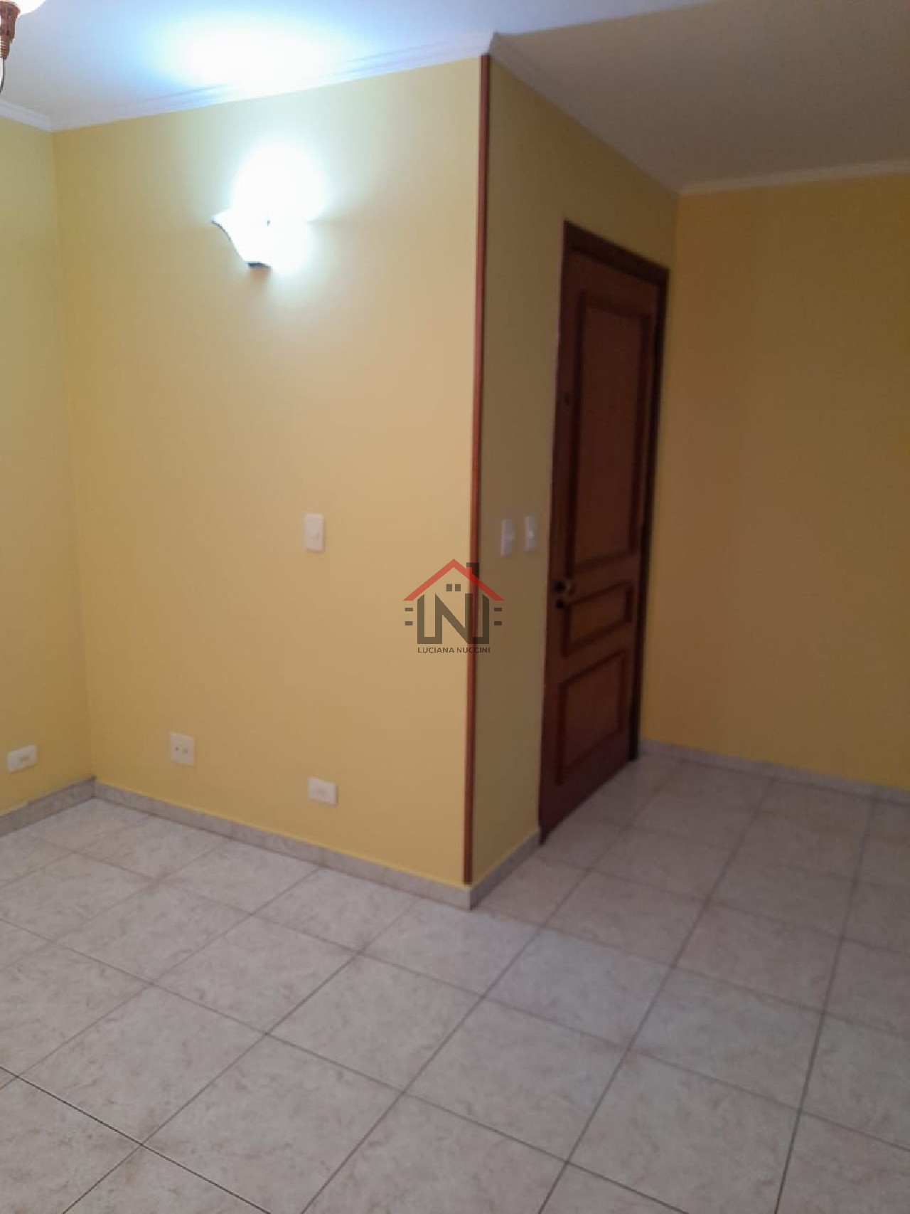 Apartamento de 3 quartos com suíte, 2 banheiros e 2 vagas de garagem em São João Clímaco, São Paulo!