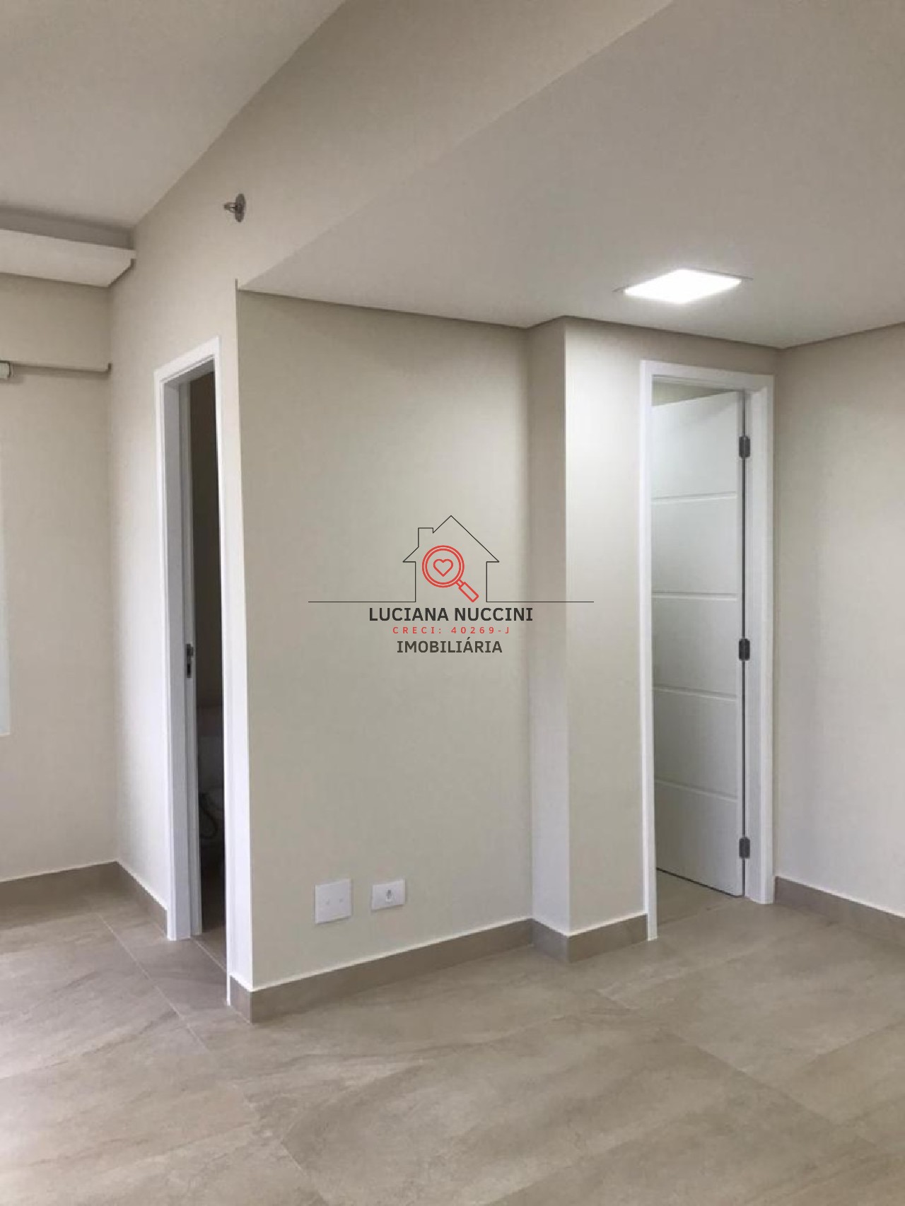 Conjunto comercial na liberdade - ótima localização