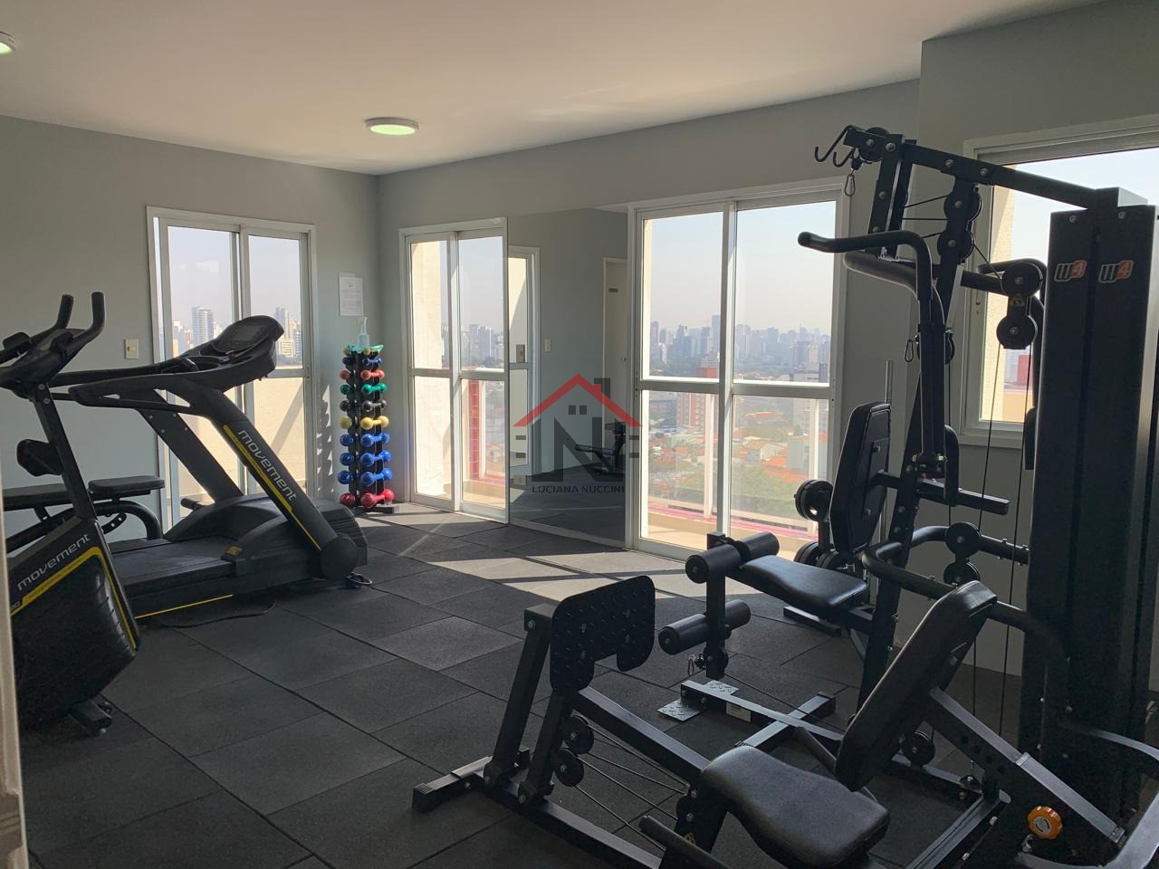 Apartamento à venda em Mirandópolis, São Paulo-SP: 1 quarto, 1 sala, 1 banheiro, 1 vaga de garagem, 40m².