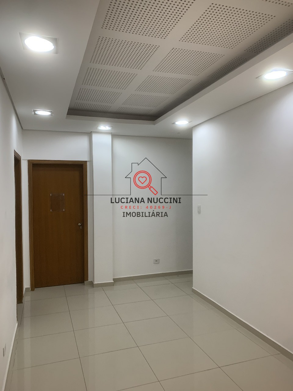 Conjunto Comercial à Venda ou Locação na Bela Vista, São Paulo-SP: 3 Salas, 2 Banheiros, 1 Vaga de Garagem, 108,05m² de Área