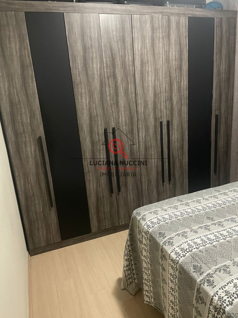 Apartamento à venda em São Paulo-SP, Vila Fachini: 2 quartos, 2 salas, 1 banheiro, 1 vaga, 69m² de área. Aproveite!